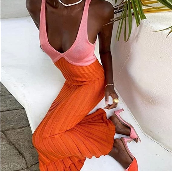 Pink and Orange Body Con Dress - Picture 3 of 5